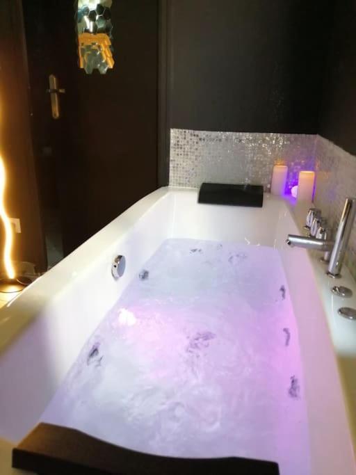 Avec Sauna Et Balneo Privatifs -troyes Centre Appartement *