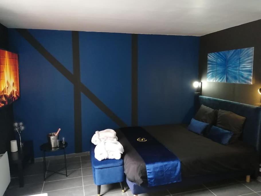 Avec Sauna Et Balneo Privatifs -troyes Centre Appartement Troyes